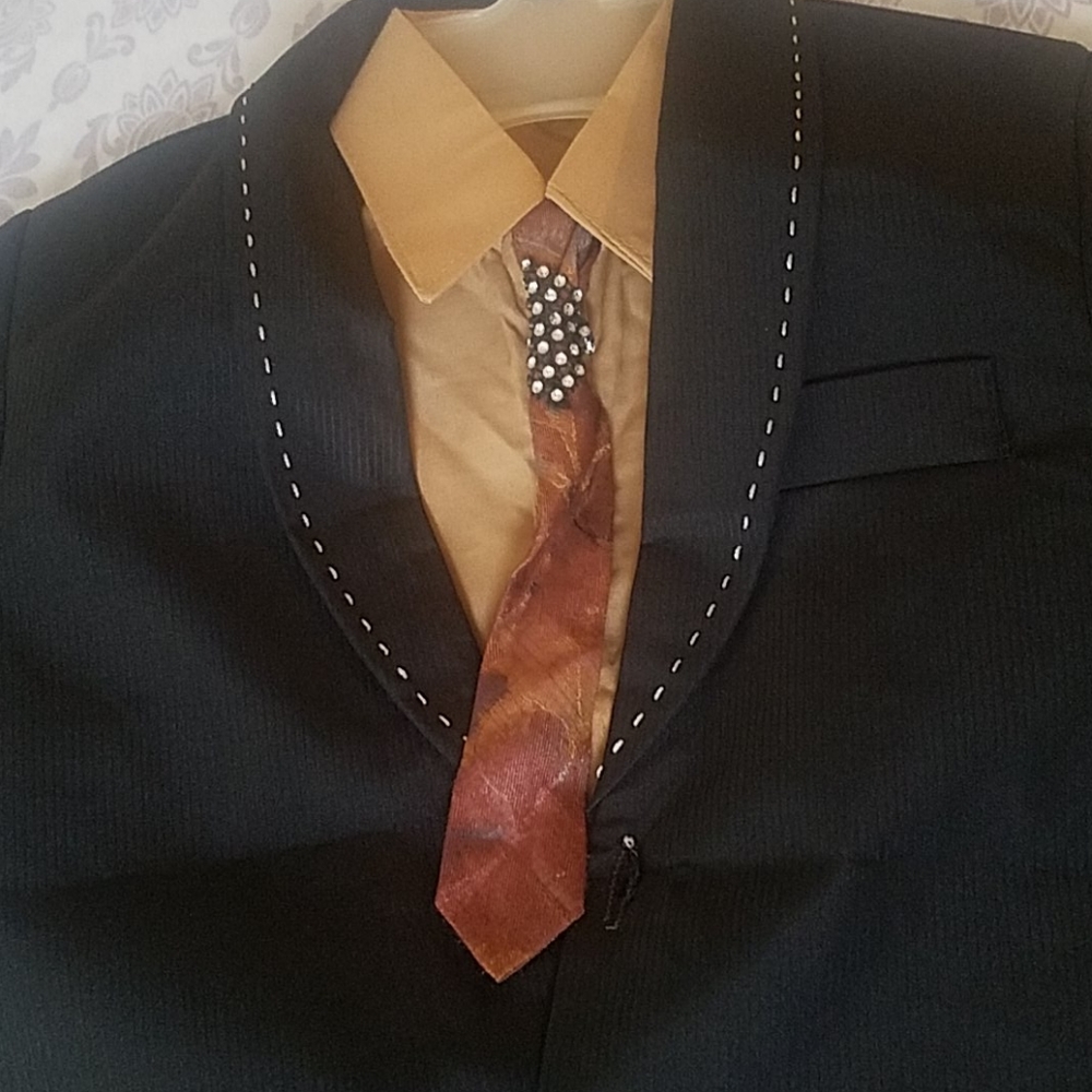Boys suit